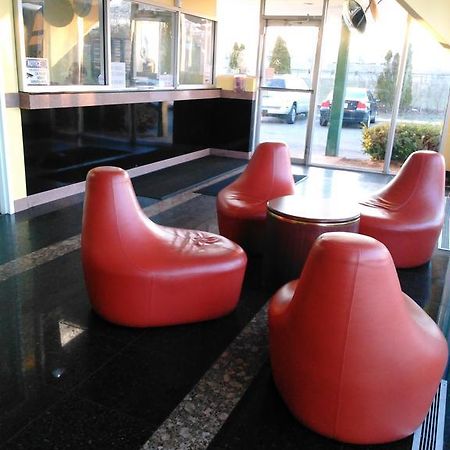 סטרטפורד Honeyspot Motor Lodge מראה חיצוני תמונה